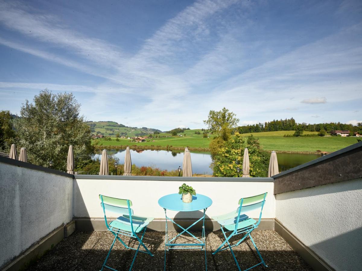 Erlebnisland Grizzlybaer Hotel Langenbuhl Exterior foto